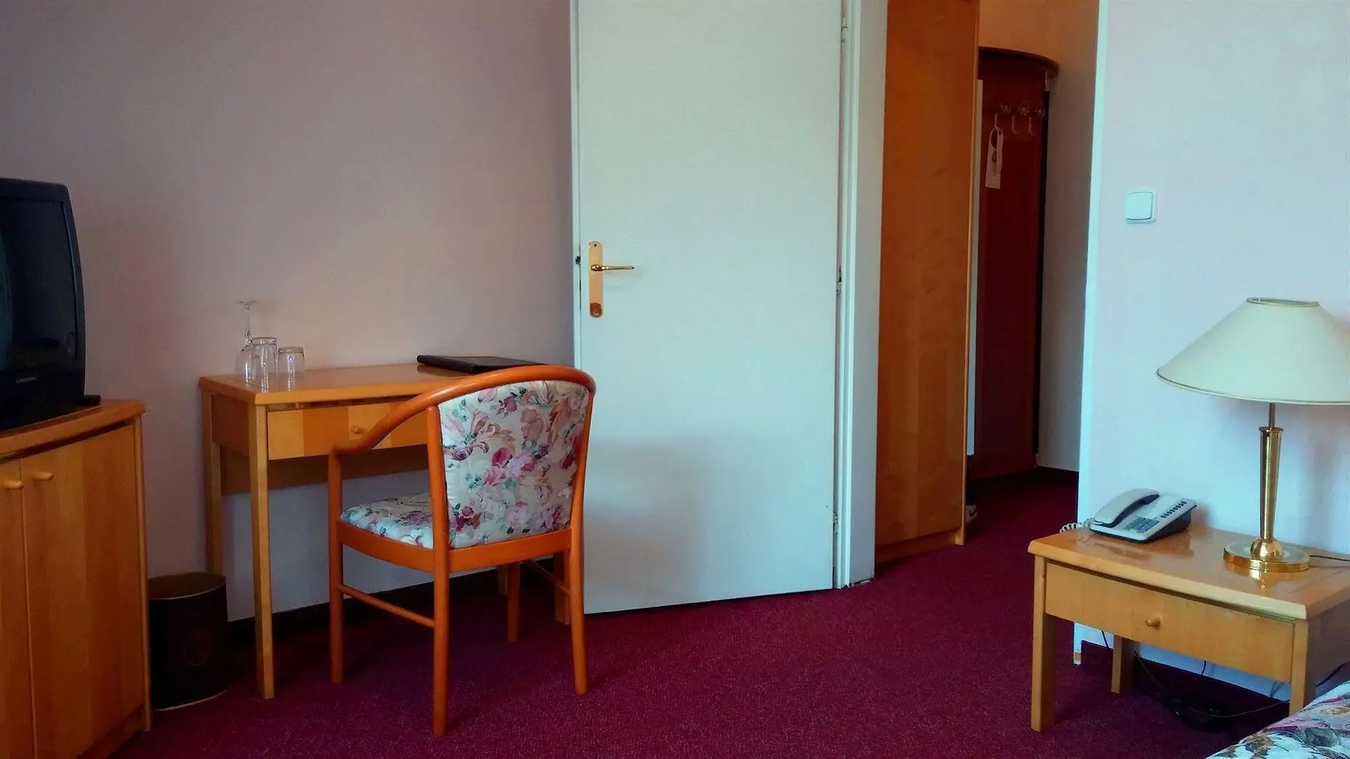 Hotel Ester Karlovy Vary 4*,  Czech Republic
